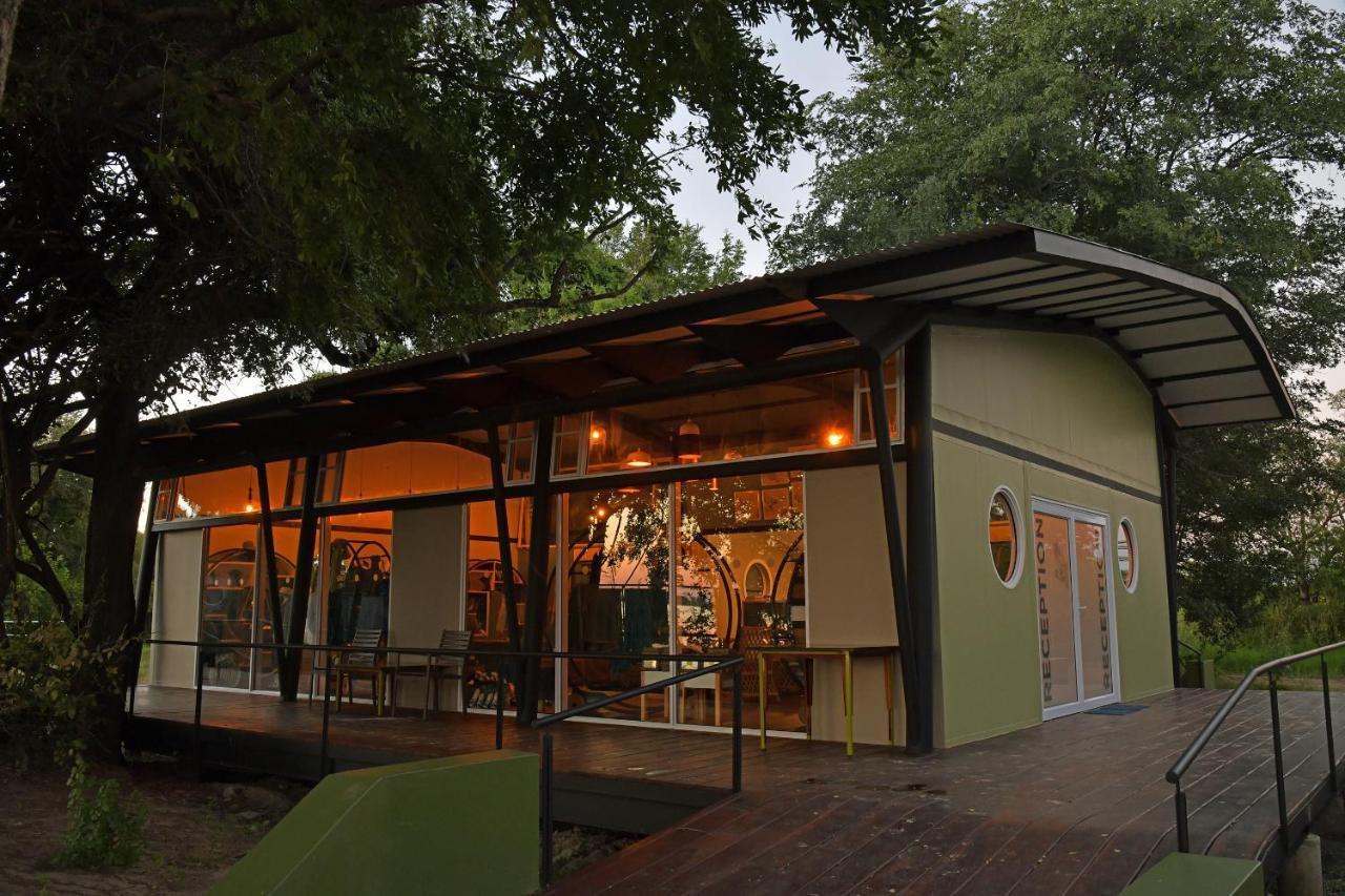 Zambezi Mubala Lodge Katima Mulilo Exteriör bild